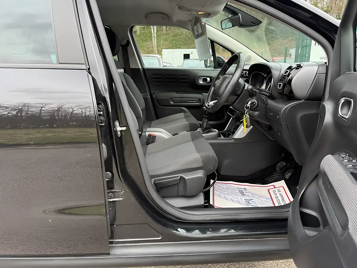Used 2019 Citroen C3 Aircross Feel Black - Interior and Exterior details 16