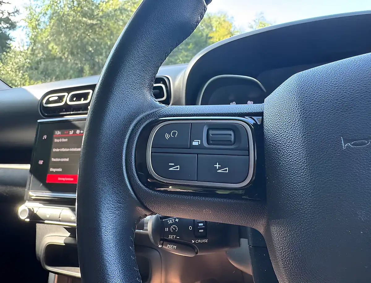 Used 2019 Citroen C3 Aircross Feel Ink Black - Interior and Exterior details 17