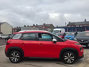 Used 2019 Citroen C3 Aircross Feel Red - Interior and Exterior details 8
