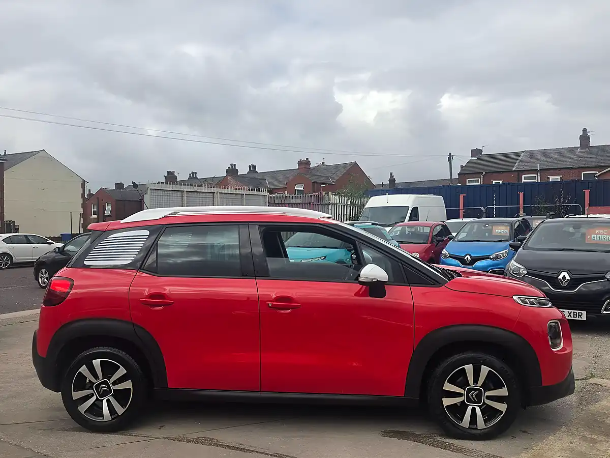 Used 2019 Citroen C3 Aircross Feel Red - Interior and Exterior details 8