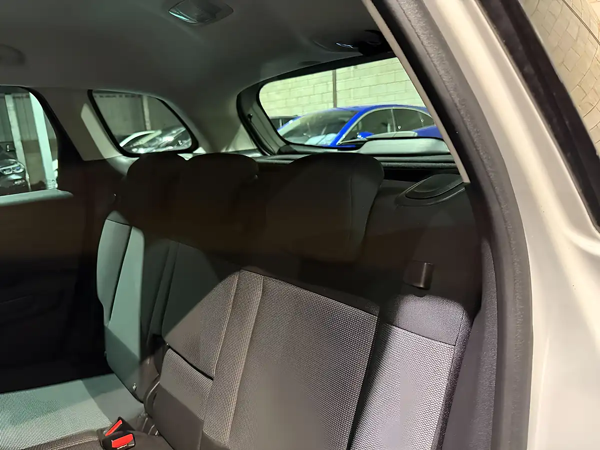 Used 2019 Citroen C3 Aircross Flair Beige - Interior and Exterior details 15