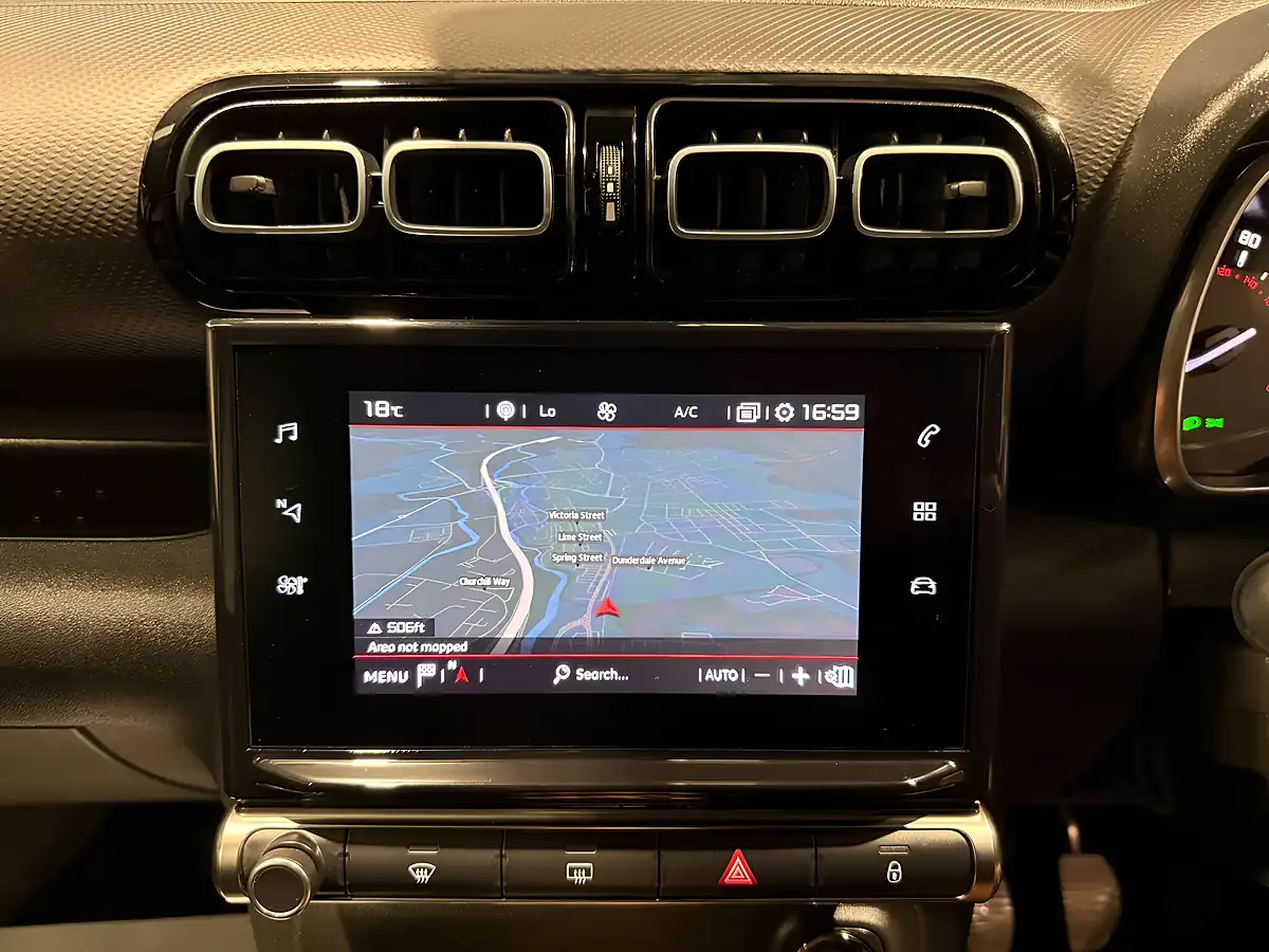 Used 2019 Citroen C3 Aircross Flair Beige - Interior and Exterior details 18