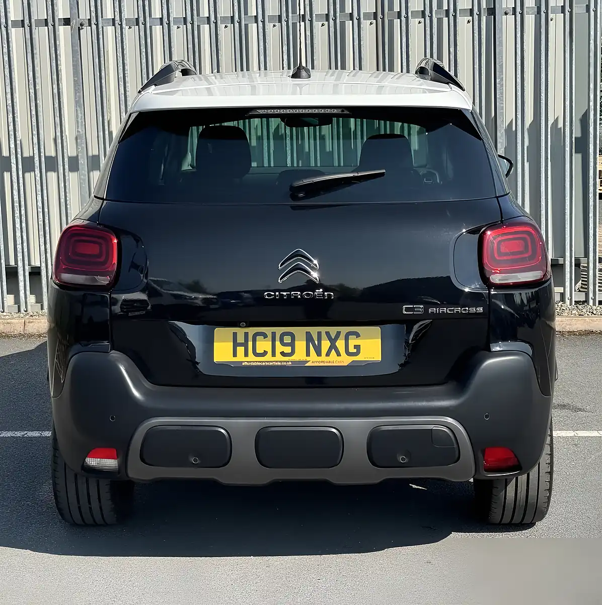 Used 2019 Citroen C3 Aircross Flair Black - Interior and Exterior details 6