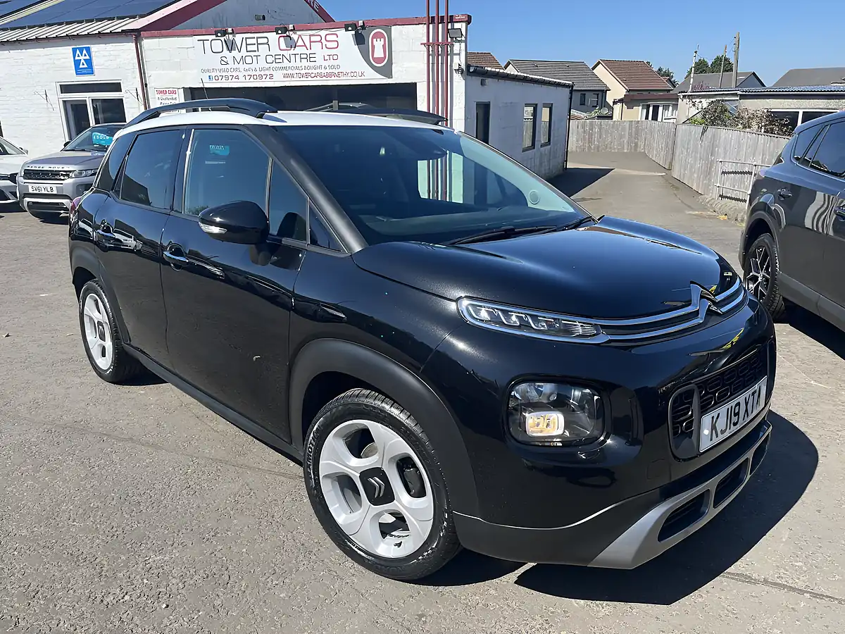 Used 2019 Citroen C3 Aircross Flair Black - Front View