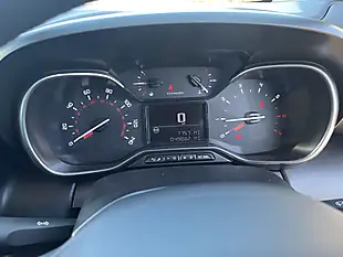 Used 2019 Citroen C3 Aircross Flair Black - Interior and Exterior details 13