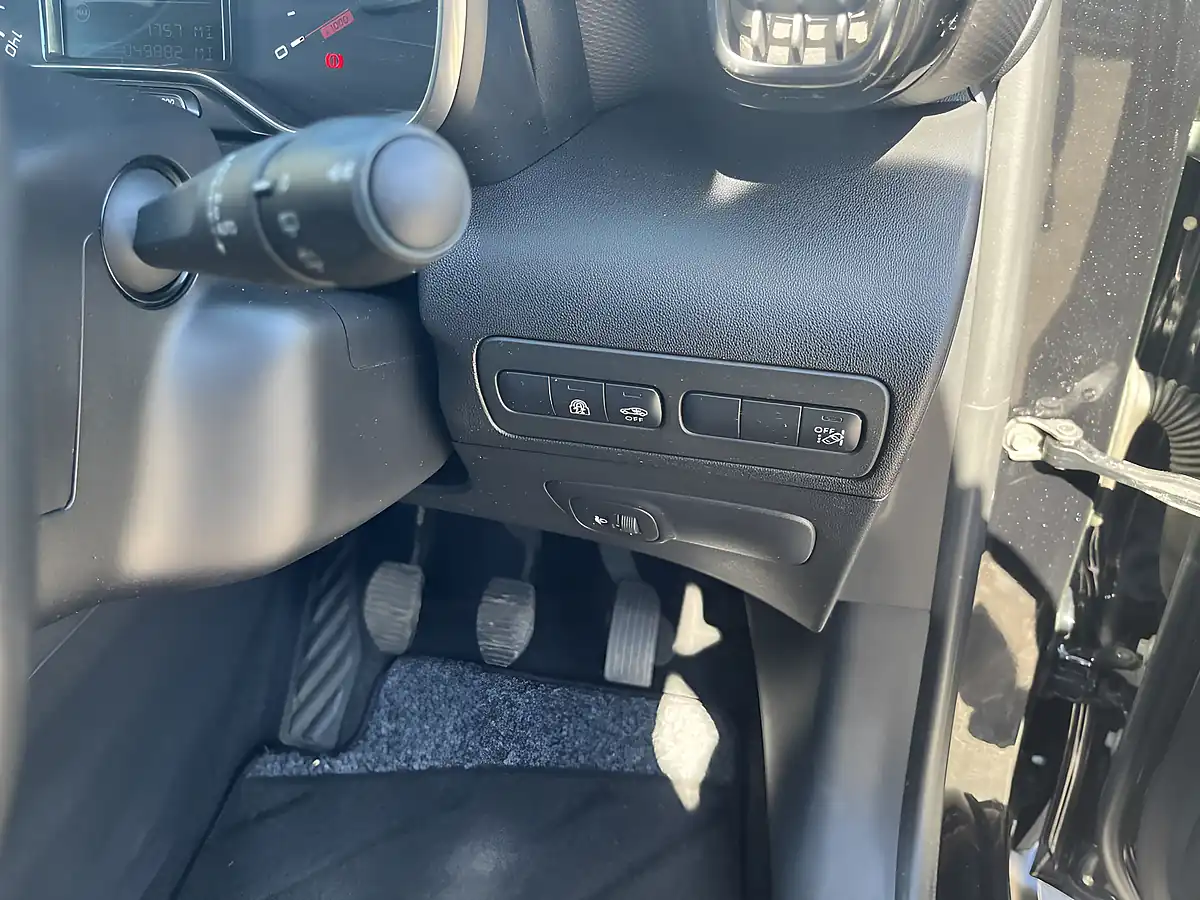 Used 2019 Citroen C3 Aircross Flair Black - Interior and Exterior details 17