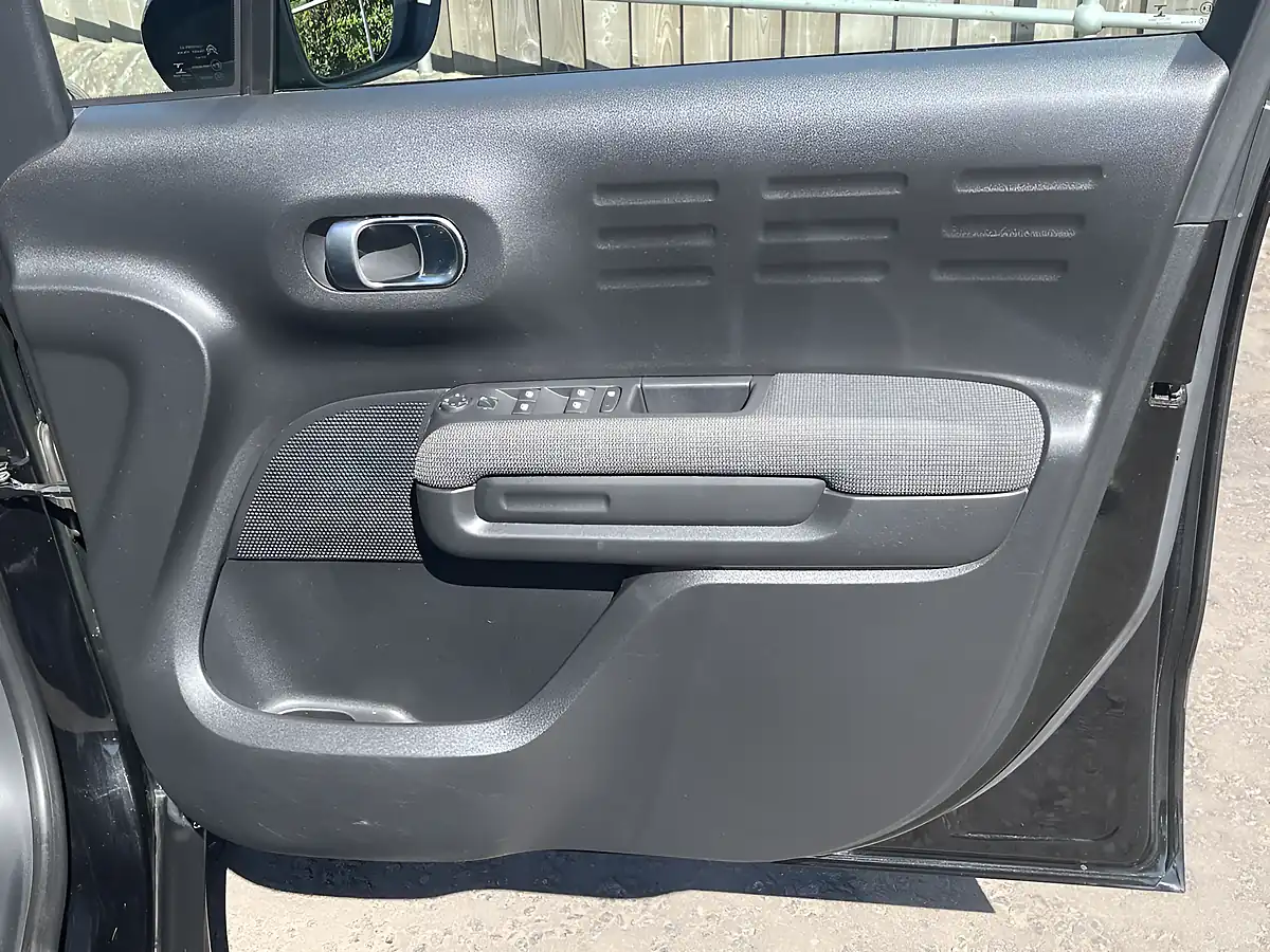 Used 2019 Citroen C3 Aircross Flair Black - Interior and Exterior details 18