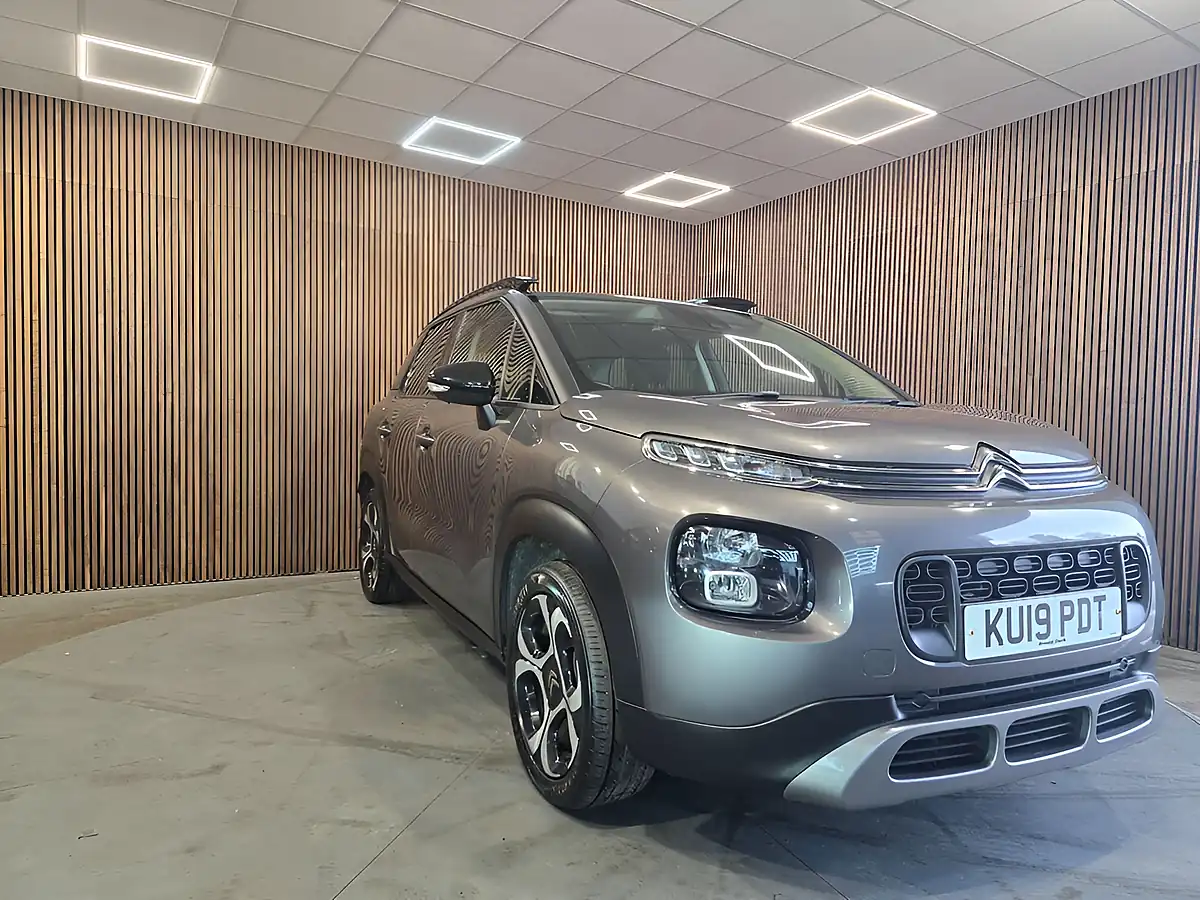 Used 2019 Citroen C3 Aircross Flair Grey - Front View
