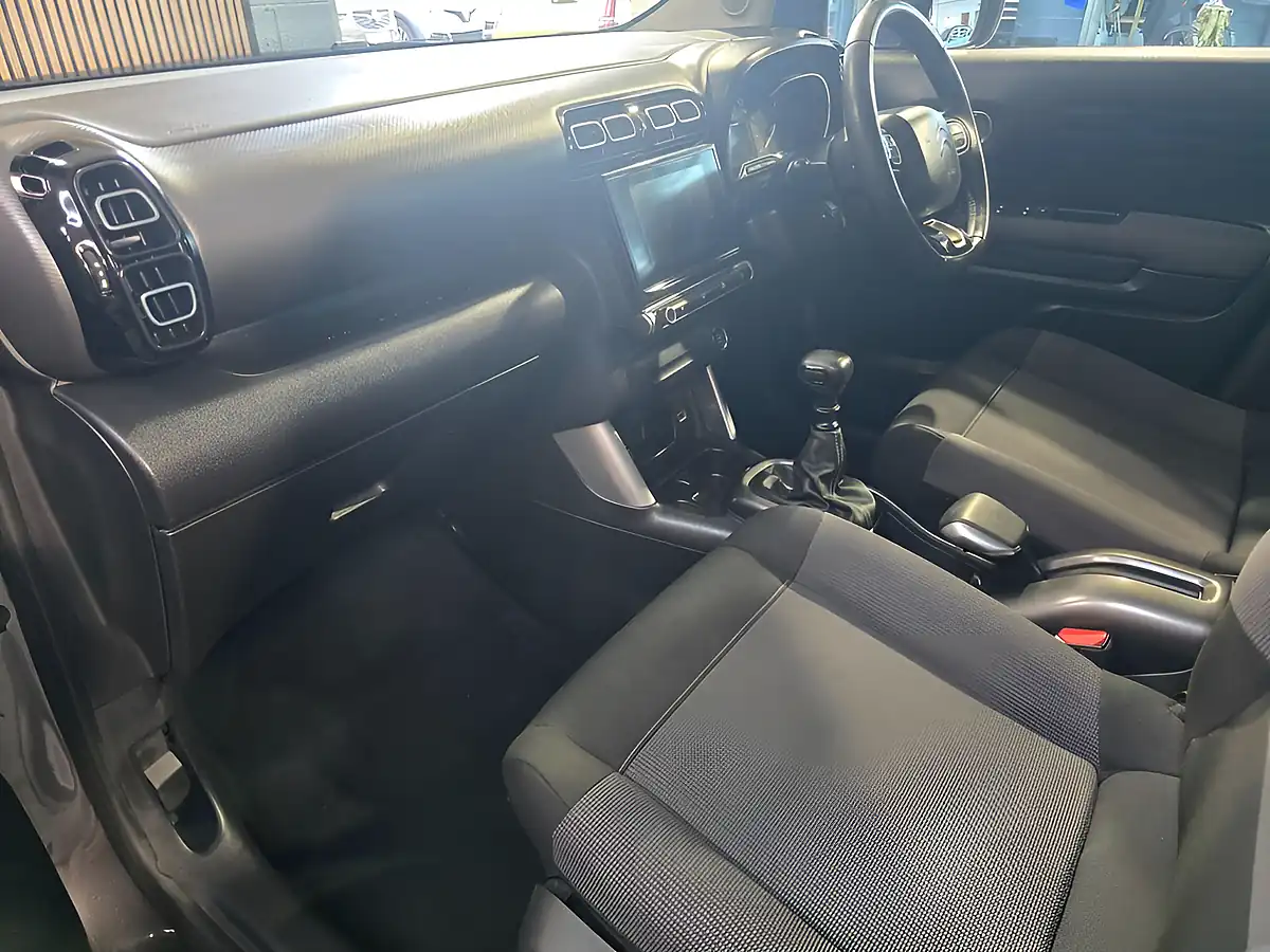 Used 2019 Citroen C3 Aircross Flair Grey - Interior and Exterior details 11