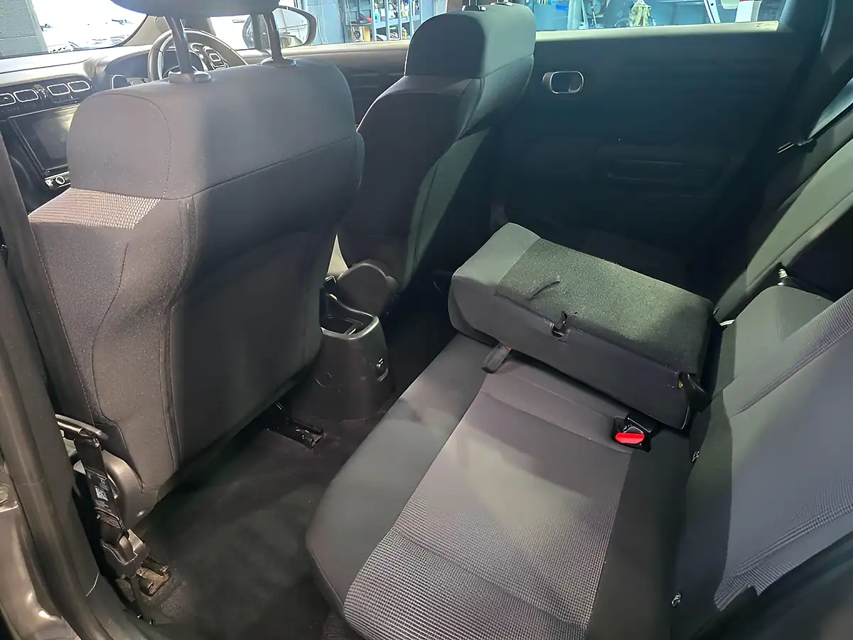 Used 2019 Citroen C3 Aircross Flair Grey - Interior and Exterior details 16