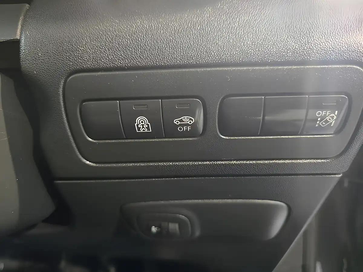 Used 2019 Citroen C3 Aircross Flair Grey - Interior and Exterior details 20