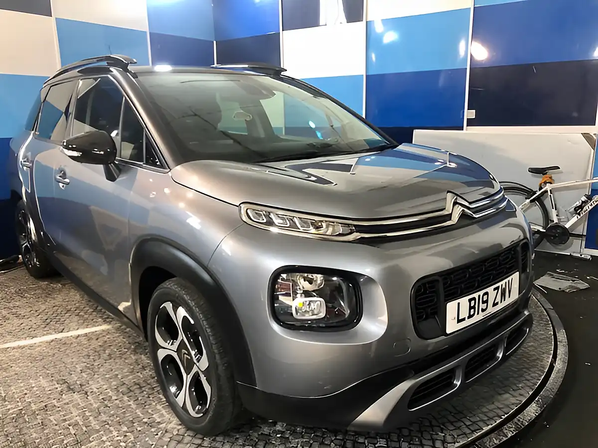 Used 2019 Citroen C3 Aircross Flair Grey - Interior and Exterior details 3
