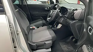 Used 2019 Citroen C3 Aircross Flair Silver - Interior and Exterior details 9