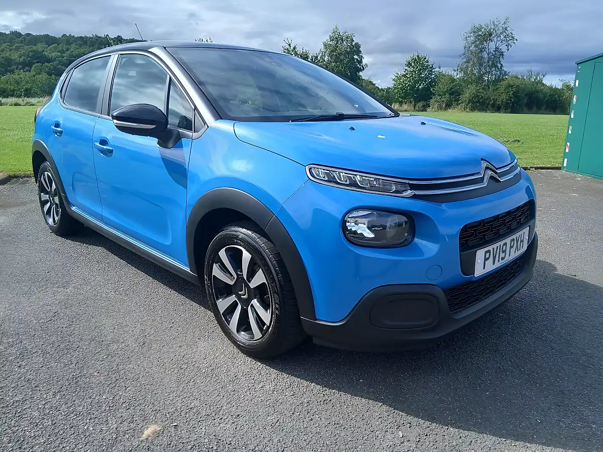 Used 2019 Citroen C3 Feel Blue - Front View