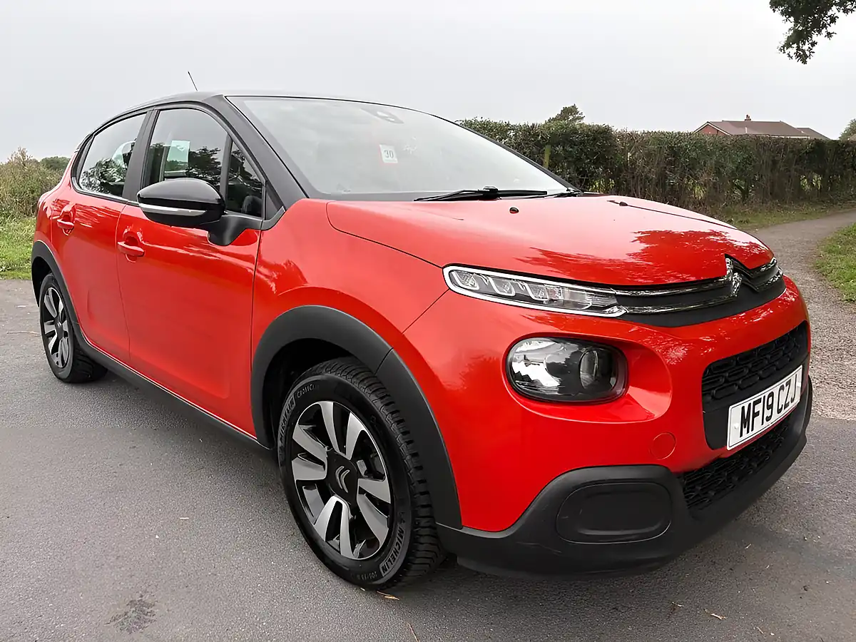 Used 2019 Citroen C3 Feel Orange - Interior and Exterior details 17