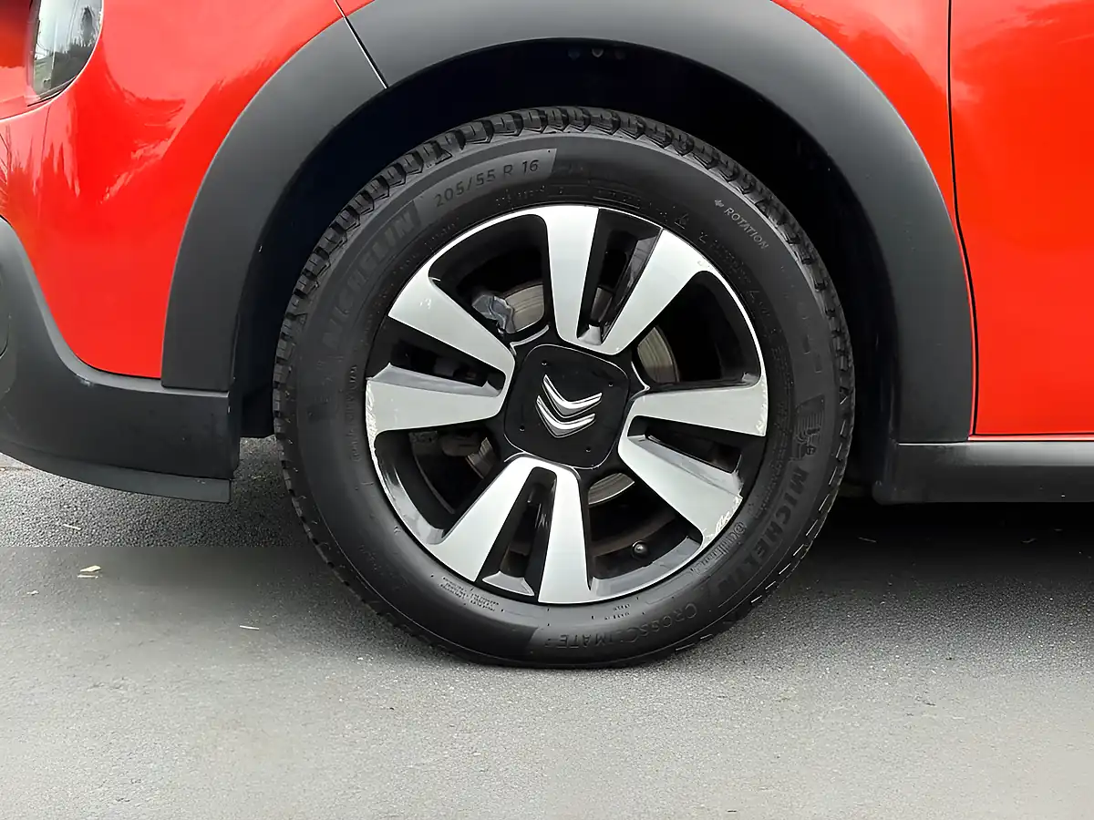 Used 2019 Citroen C3 Feel Orange - Interior and Exterior details 20