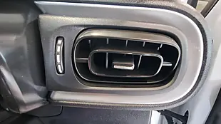 Used 2019 Citroen C3 Feel White - Interior and Exterior details 12