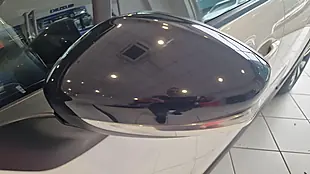 Used 2019 Citroen C3 Feel White - Interior and Exterior details 19