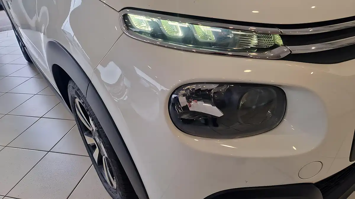 Used 2019 Citroen C3 Feel White - Interior and Exterior details 20