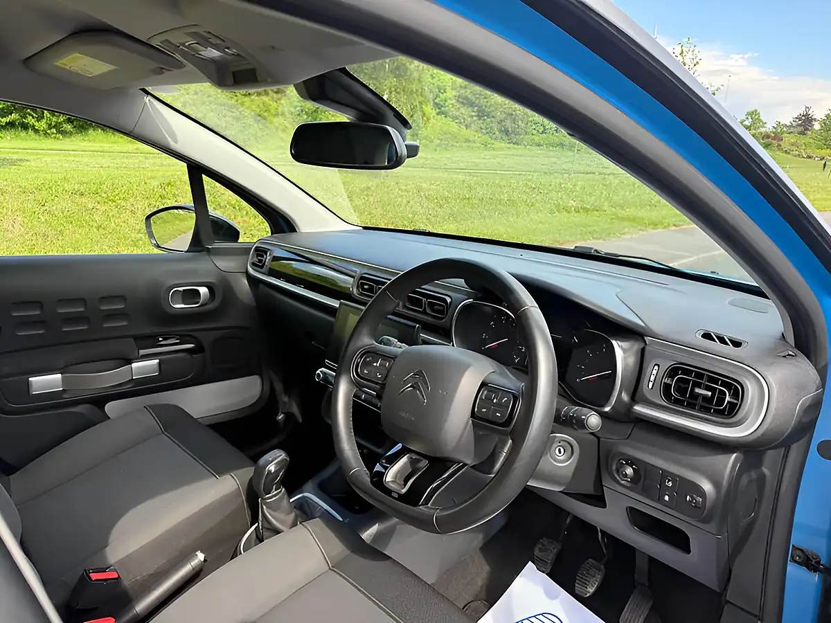 Used 2019 Citroen C3 Flair Blue - Interior and Exterior details 17