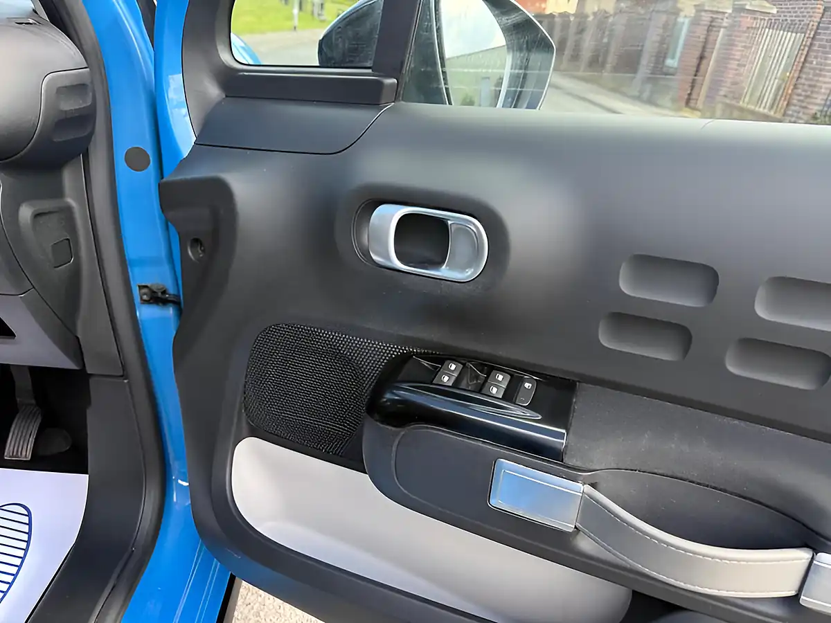 Used 2019 Citroen C3 Flair Blue - Interior and Exterior details 19