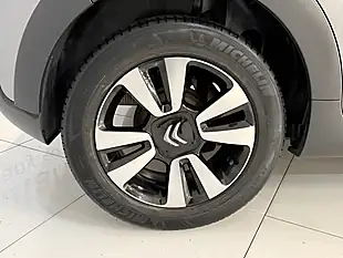 Used 2019 Citroen C3 Flair Grey - Interior and Exterior details 14