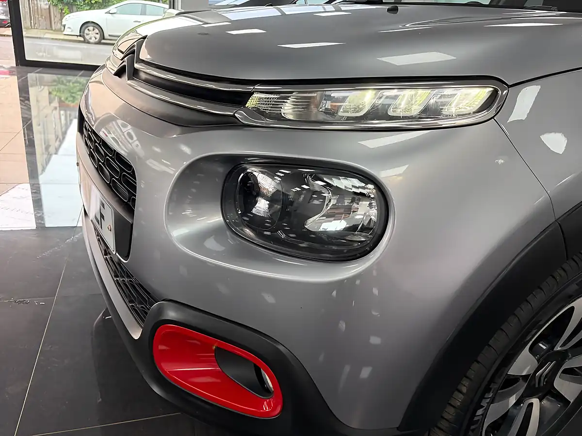 Used 2019 Citroen C3 Flair Grey - Interior and Exterior details 10