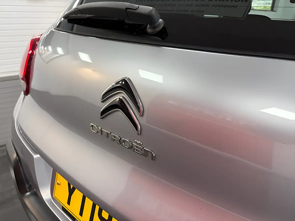 Used 2019 Citroen C3 Flair Grey - Interior and Exterior details 17