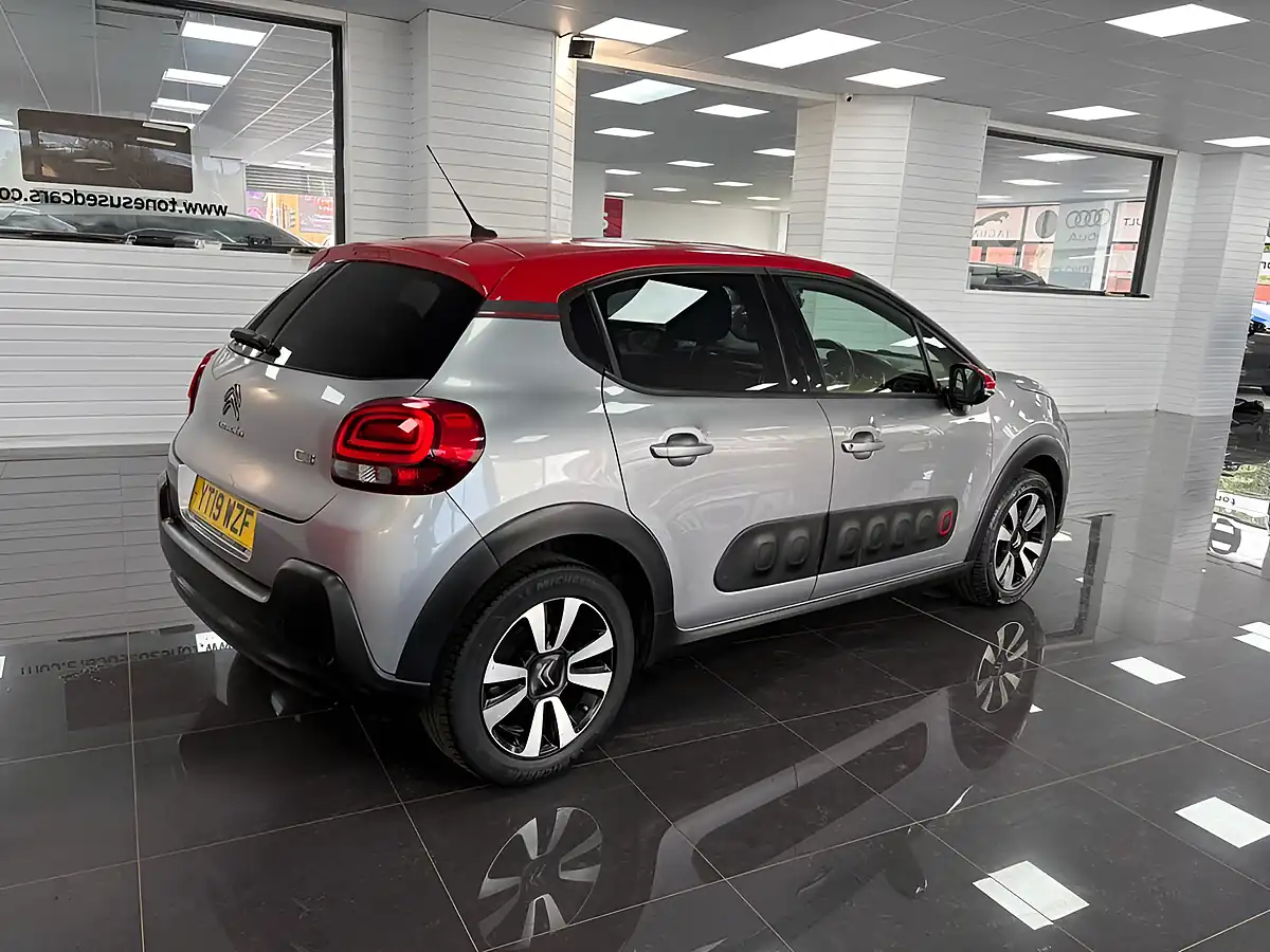 Used 2019 Citroen C3 Flair Grey - Interior and Exterior details 4