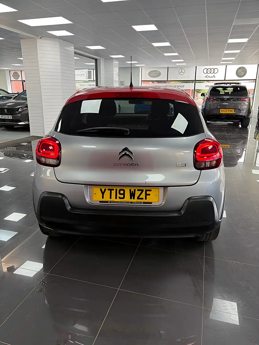 Used 2019 Citroen C3 Flair Grey - Interior and Exterior details 5