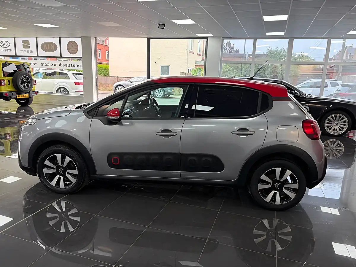 Used 2019 Citroen C3 Flair Grey - Interior and Exterior details 8
