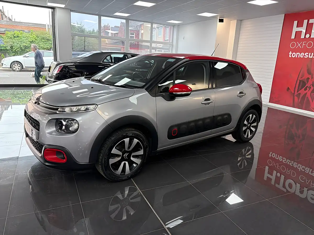 Used 2019 Citroen C3 Flair Grey - Interior and Exterior details 9