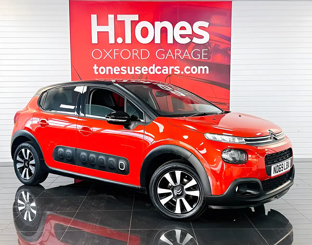Used 2019 Citroen C3 Flair Orange - Front View