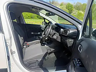 Used 2019 Citroen C3 Flair White - Interior and Exterior details 15