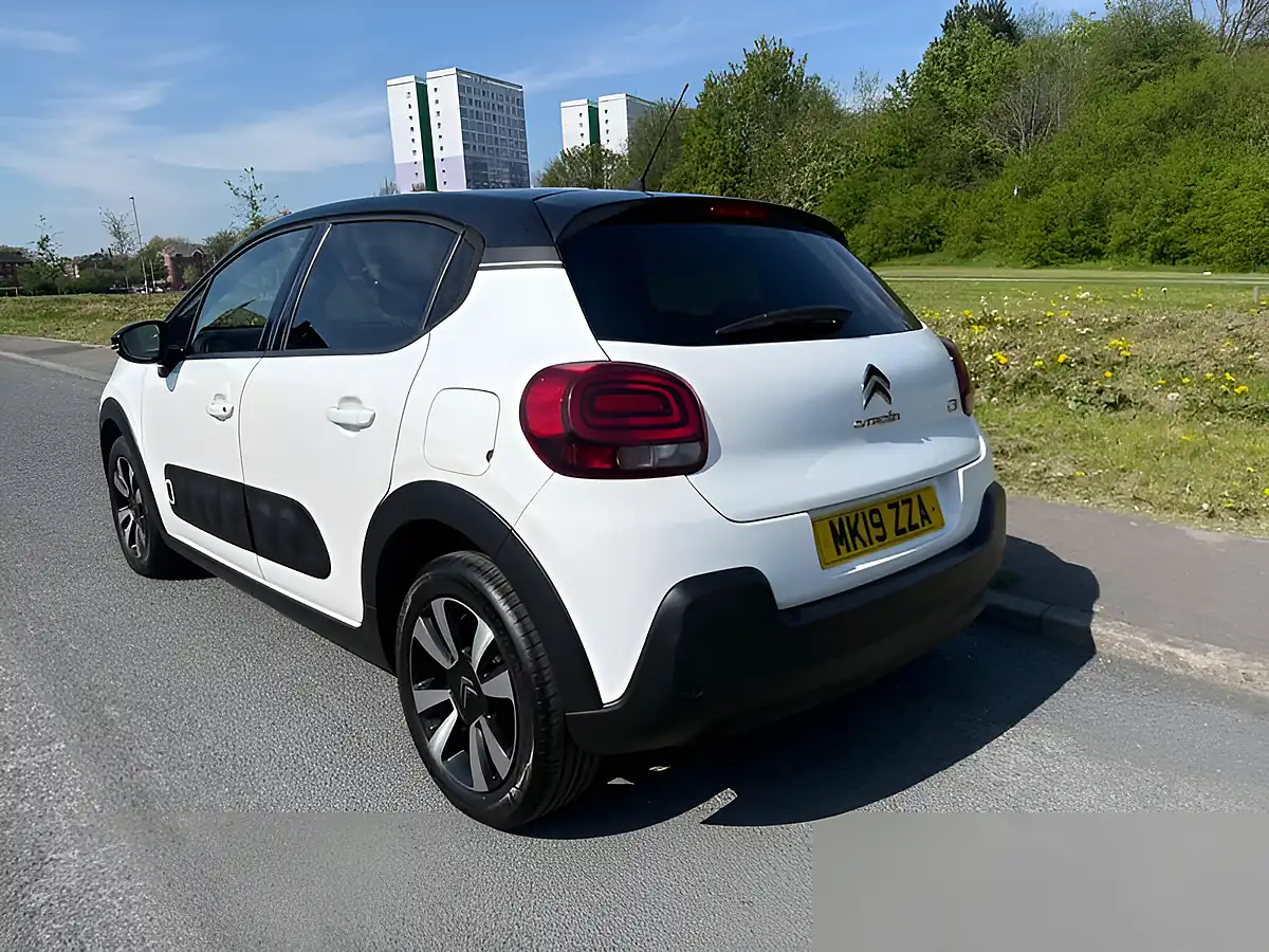 Used 2019 Citroen C3 Flair White - Interior and Exterior details 3