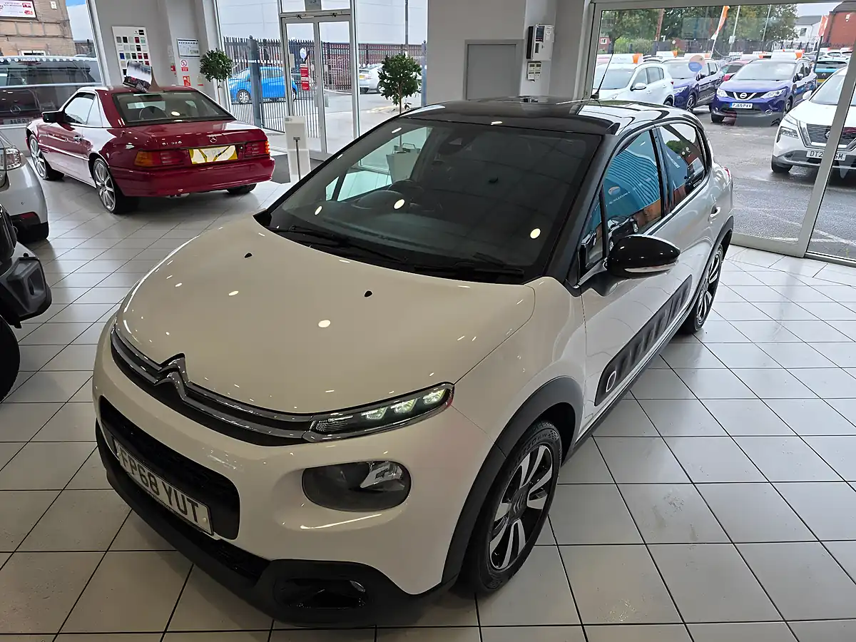 Used 2019 Citroen C3 Flair White - Interior and Exterior details 3