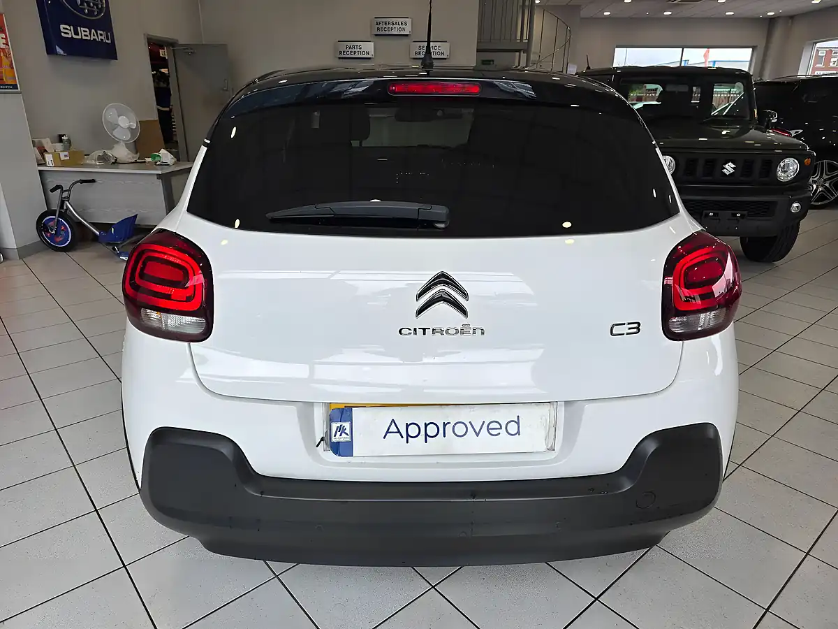 Used 2019 Citroen C3 Flair White - Interior and Exterior details 9