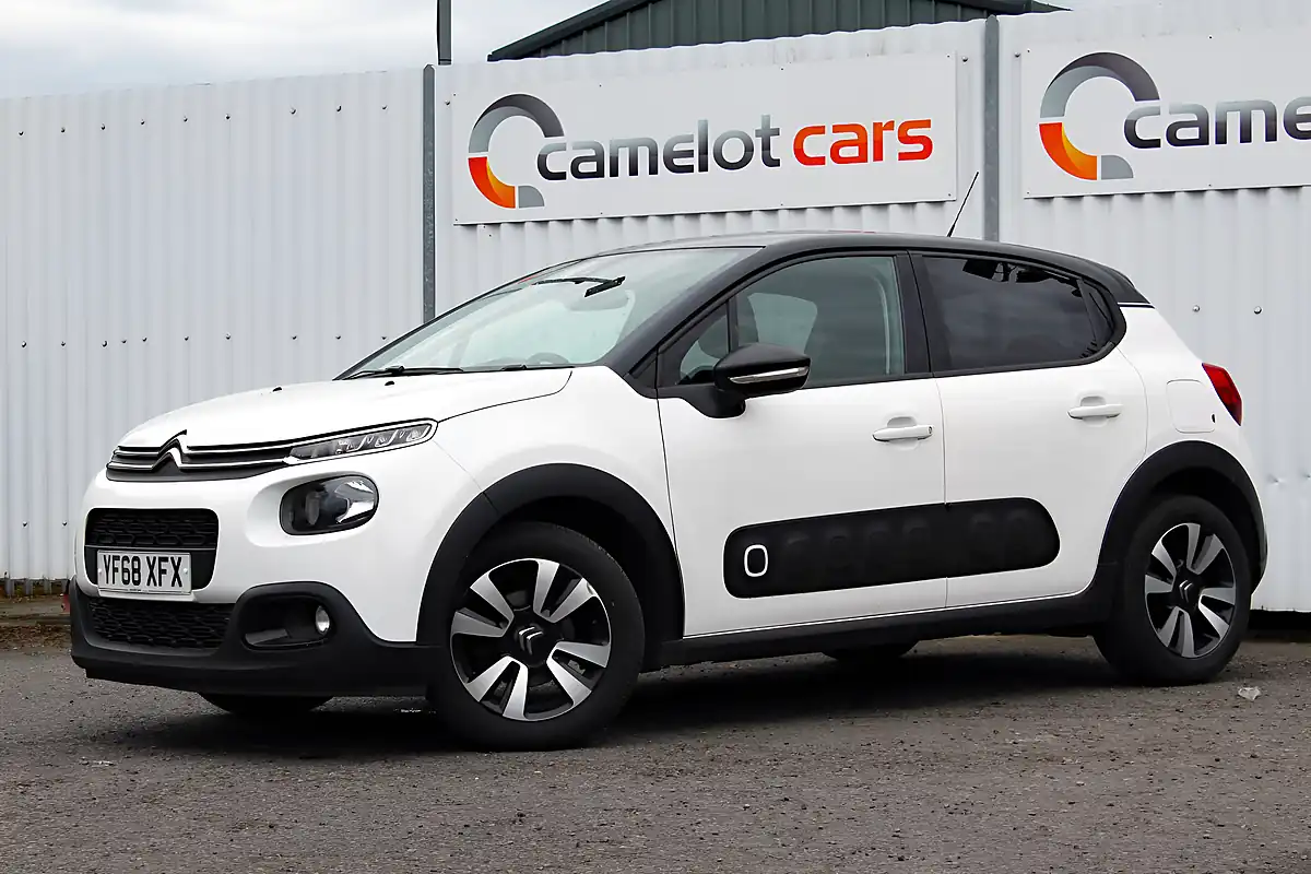 Used 2019 Citroen C3 Flair White - Interior and Exterior details 3