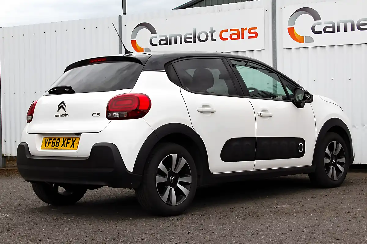 Used 2019 Citroen C3 Flair White - Interior and Exterior details 8