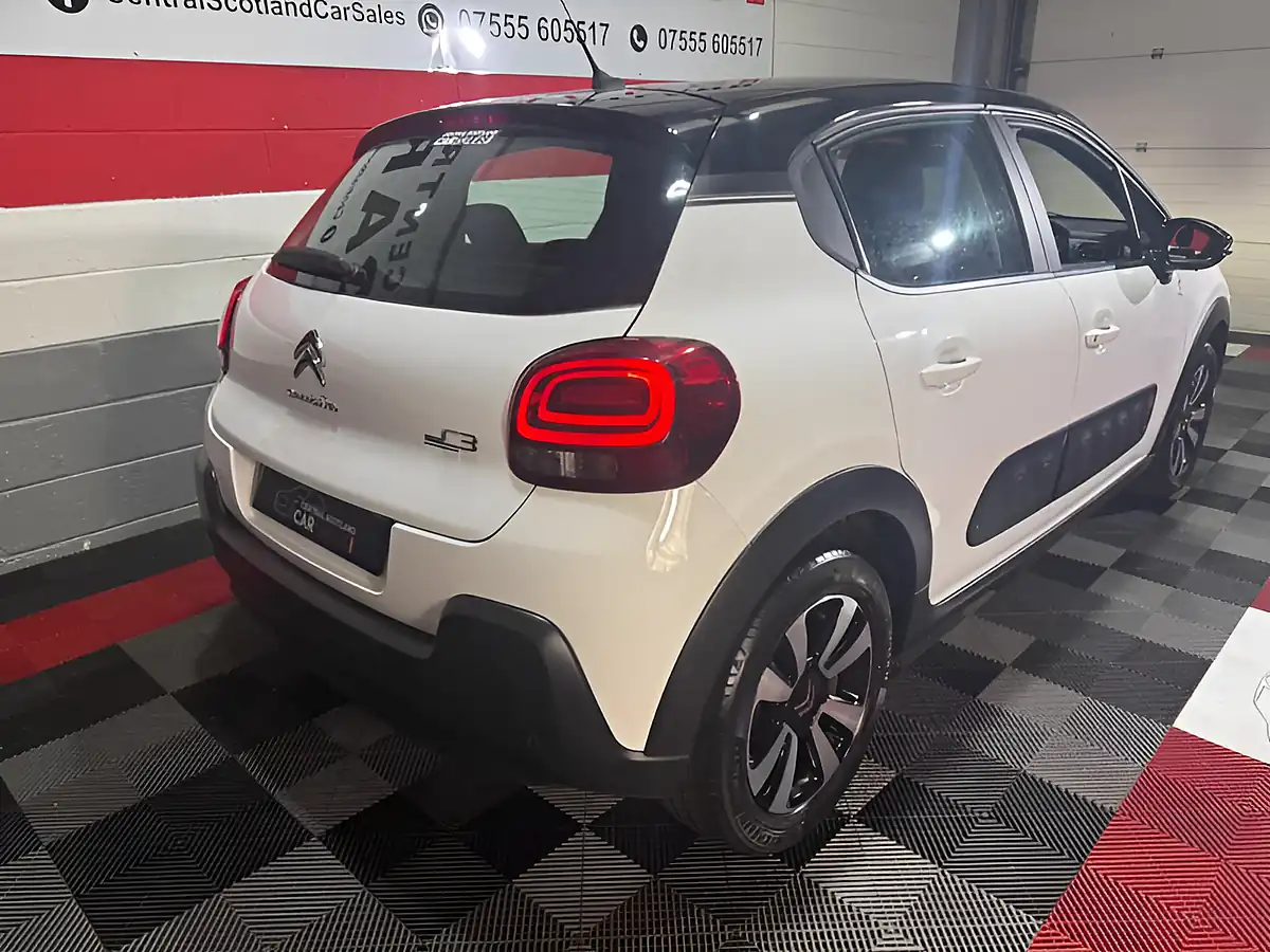 Used 2019 Citroen C3 Origins White - Interior and Exterior details 10