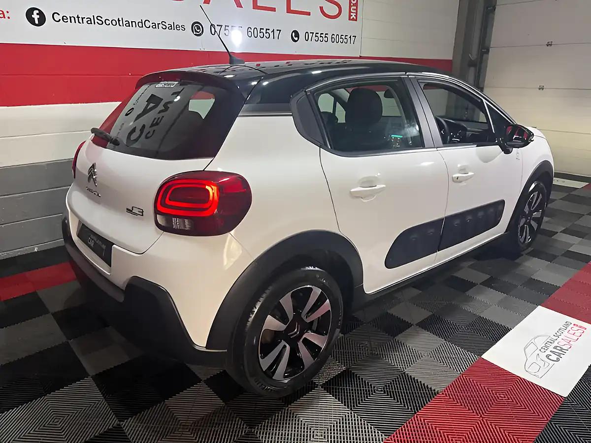 Used 2019 Citroen C3 Origins White - Interior and Exterior details 9