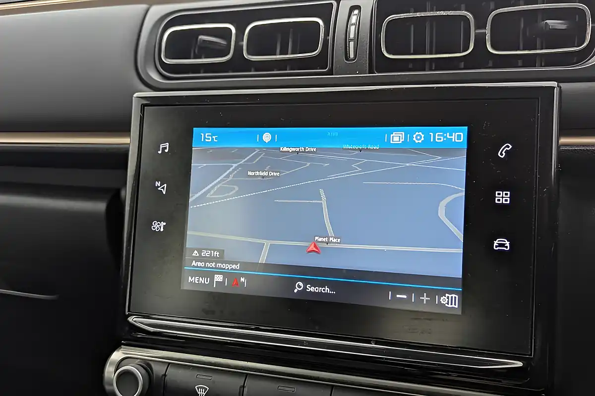 Used 2019 Citroen C3 Origins White - Interior and Exterior details 12