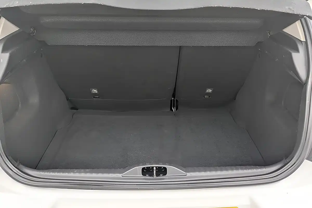 Used 2019 Citroen C3 Origins White - Interior and Exterior details 19