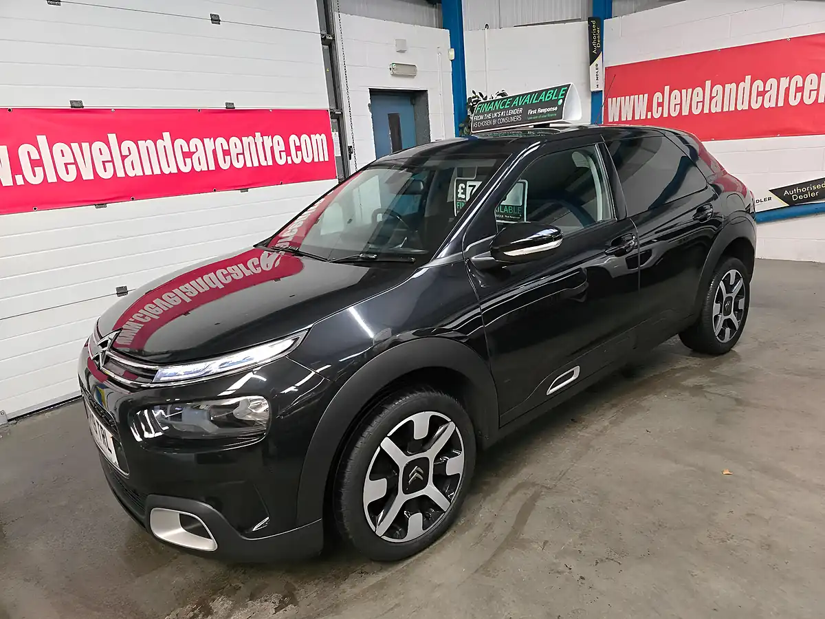 Used 2019 Citroen C4 Cactus Flair Black - Interior and Exterior details 12