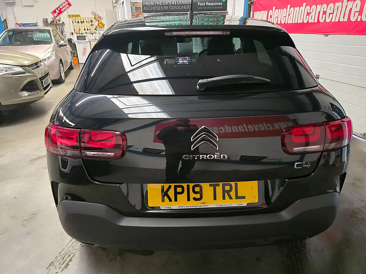 Used 2019 Citroen C4 Cactus Flair Black - Interior and Exterior details 5