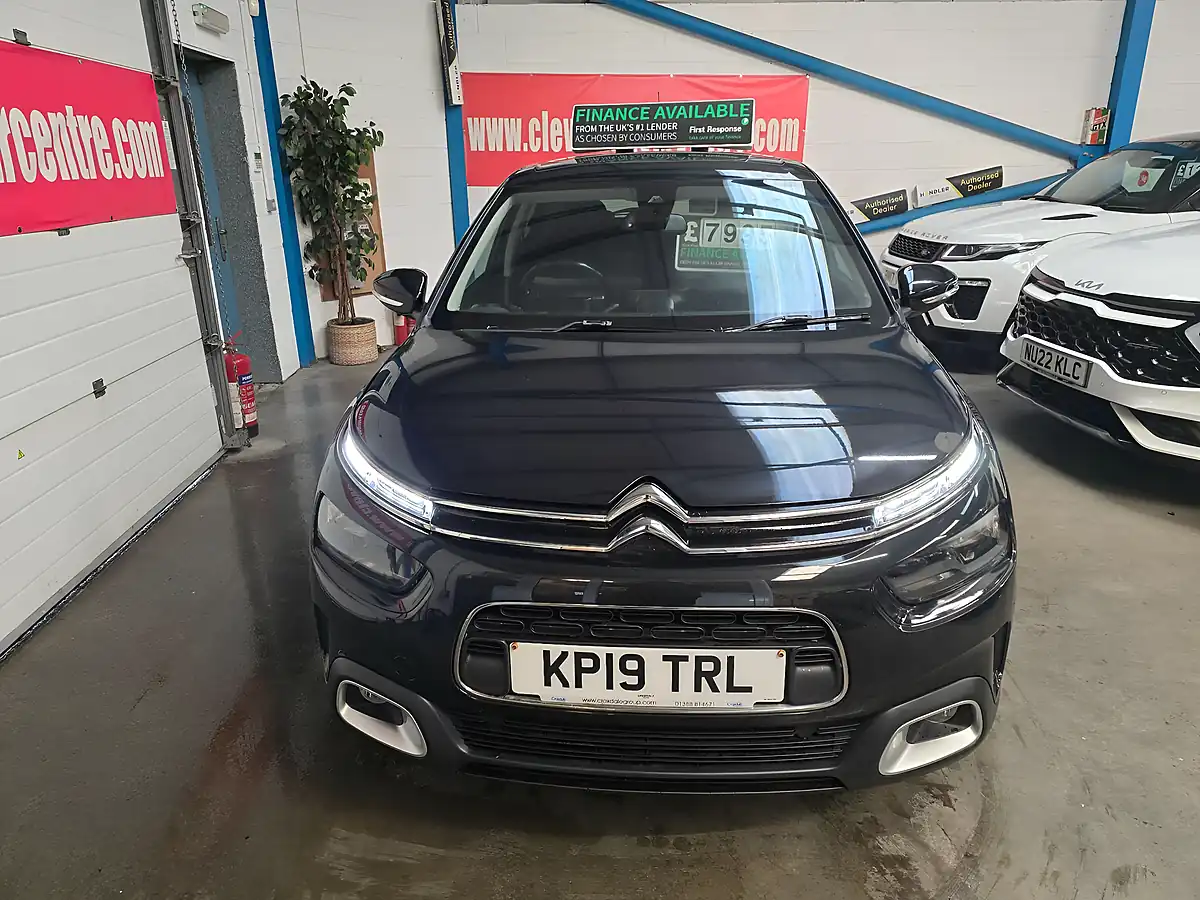 Used 2019 Citroen C4 Cactus Flair Black - Interior and Exterior details 8