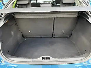 Used 2019 Citroen C4 Cactus Flair Blue - Interior and Exterior details 15