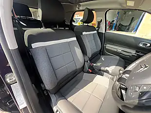 Used 2019 Citroen C4 Cactus Flair Deep Purple - Interior and Exterior details 18