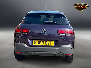 Used 2019 Citroen C4 Cactus Flair Deep Purple - Interior and Exterior details 7