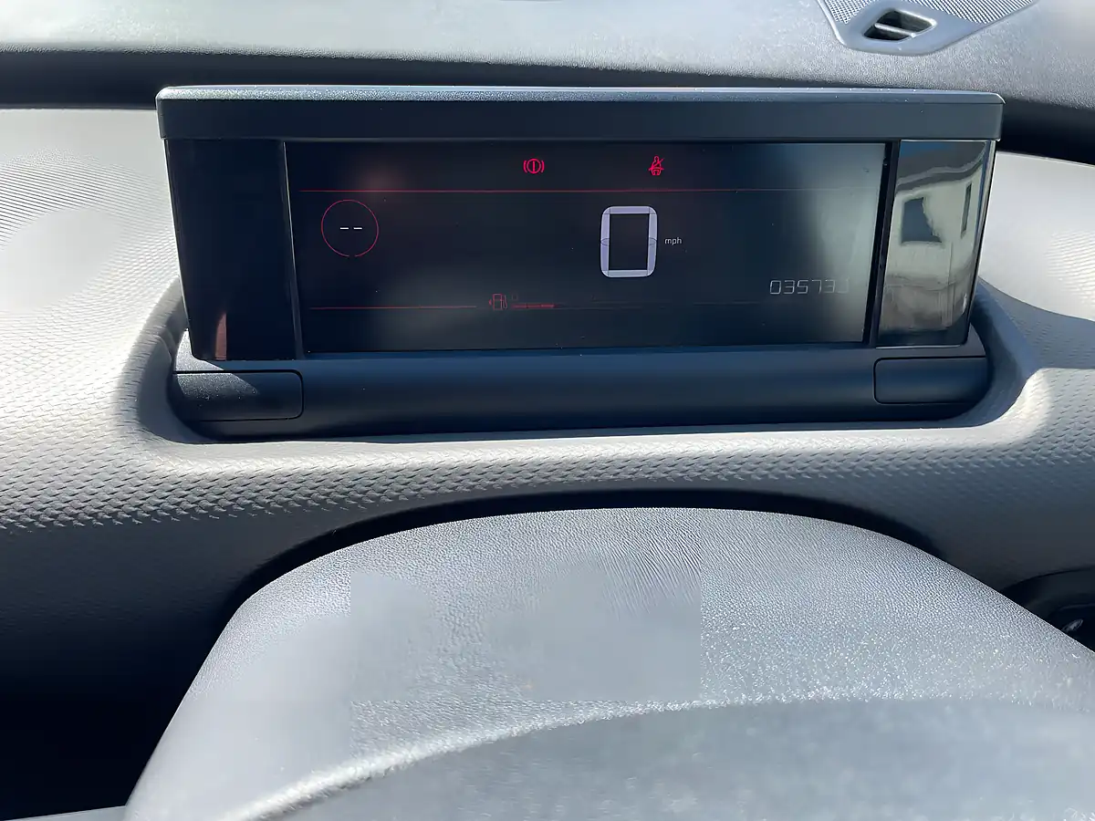 Used 2019 Citroen C4 Cactus Flair Grey - Interior and Exterior details 20